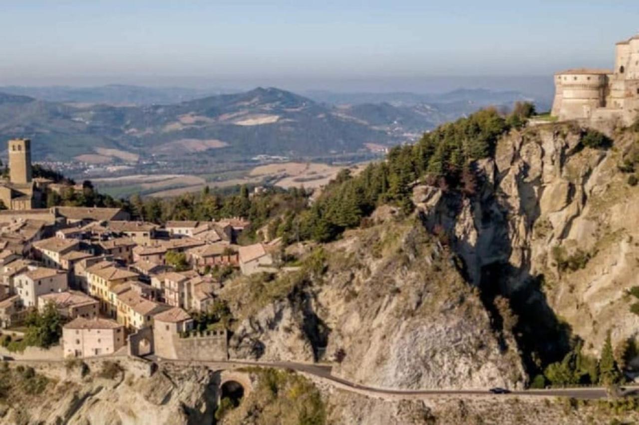 Апартаменты Relax In Collina A Due Passi Dal Mare Torriana Экстерьер фото